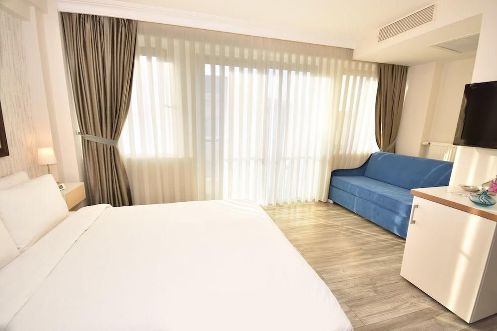 Elanaz Hotel Истанбул Екстериор снимка